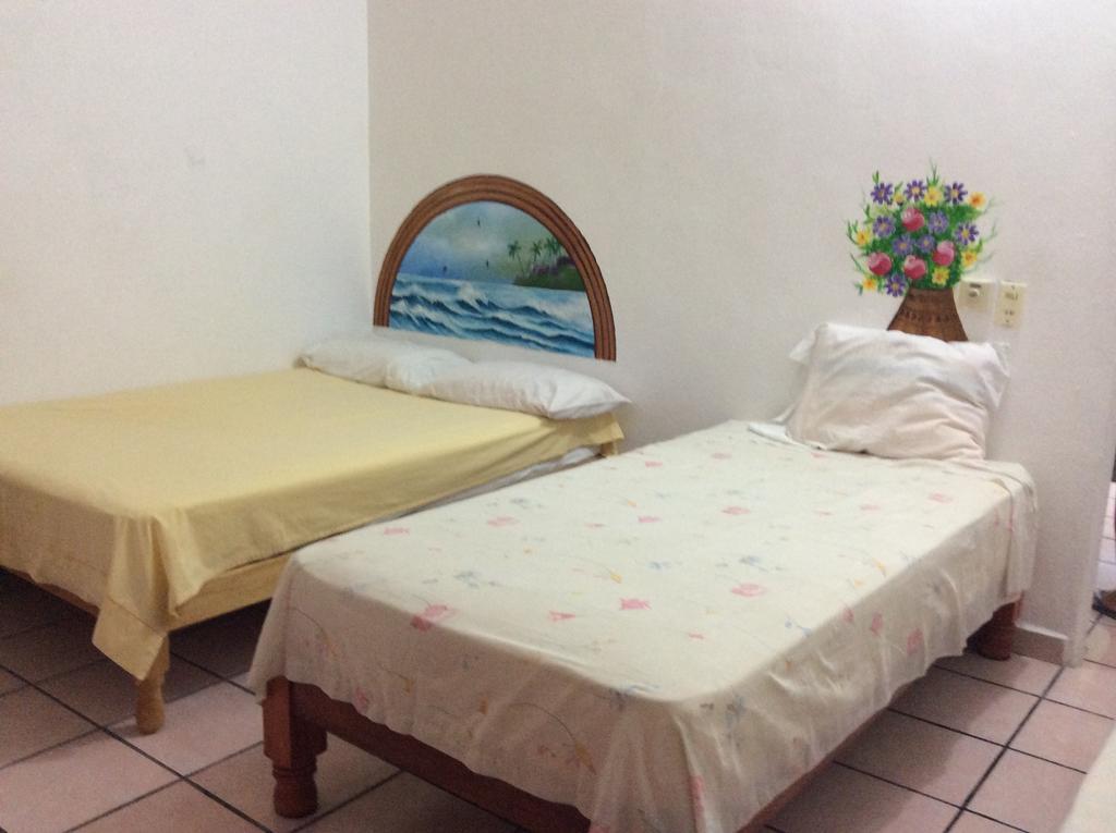 Bungalows Casa Grande Aparthotel San Patricio Melaque Quarto foto